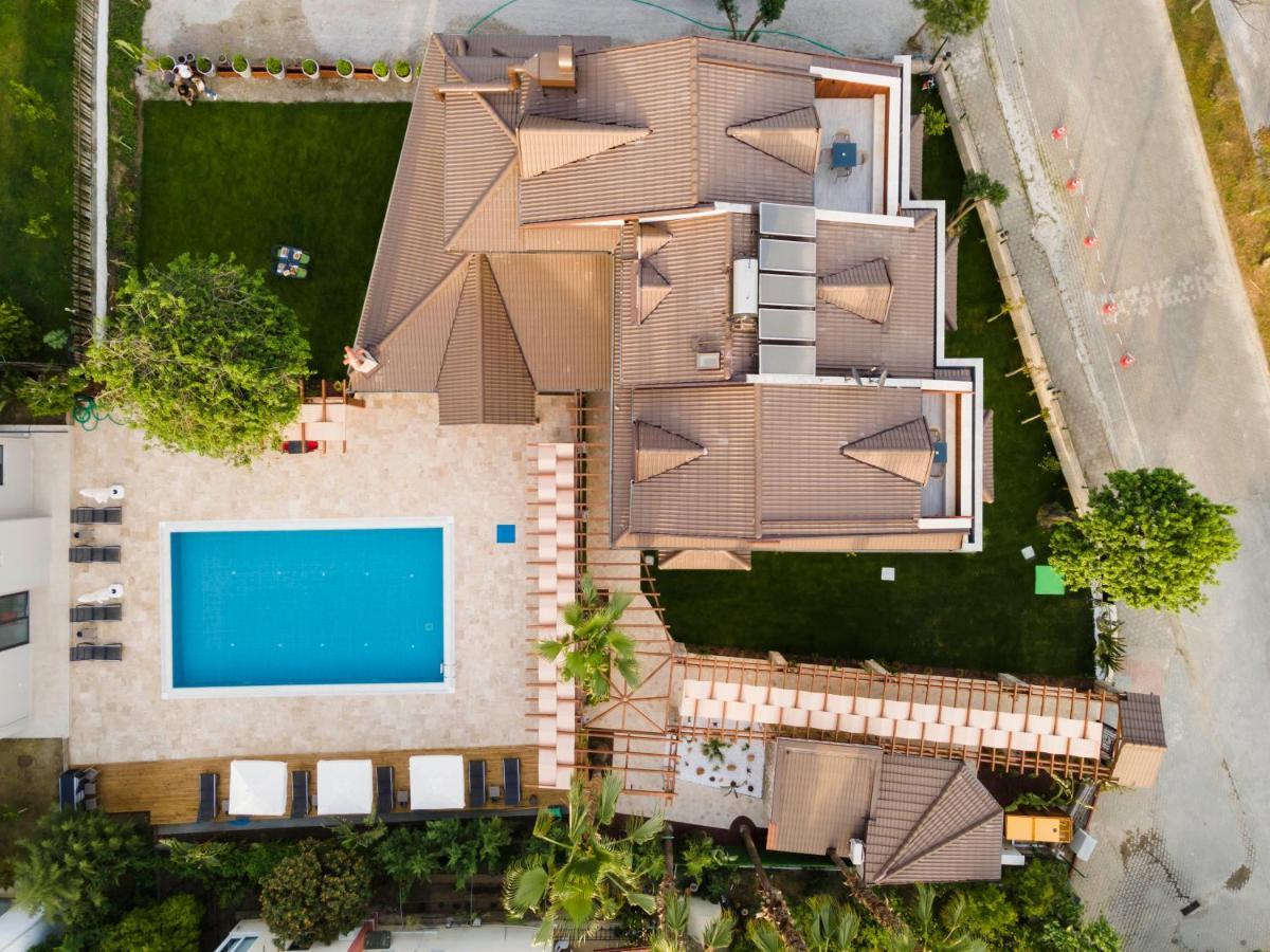 West House Exclusive Hotel เกอเจค ภายนอก รูปภาพ