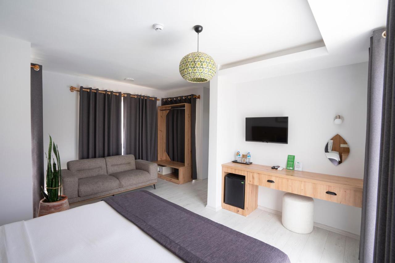 West House Exclusive Hotel เกอเจค ภายนอก รูปภาพ