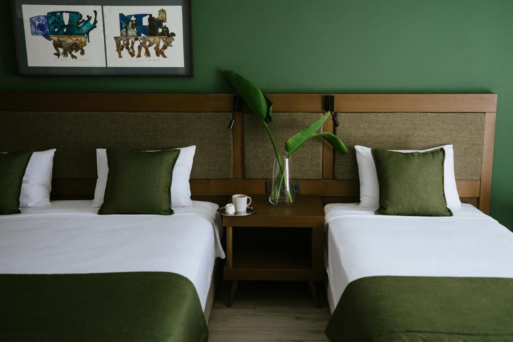 West House Exclusive Hotel เกอเจค ภายนอก รูปภาพ