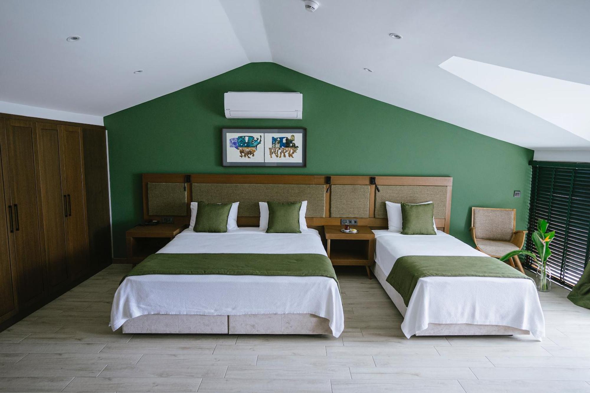 West House Exclusive Hotel เกอเจค ภายนอก รูปภาพ
