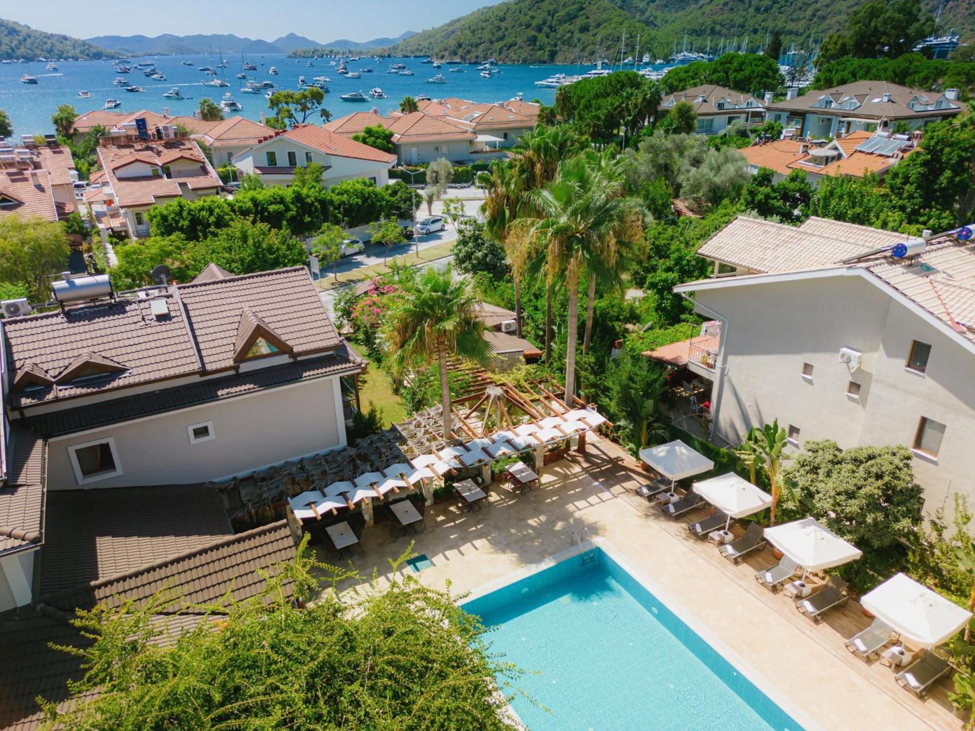 West House Exclusive Hotel เกอเจค ภายนอก รูปภาพ